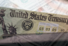 Añaden más pagos directos a residentes de EE.UU. en el paquete de estímulo económico