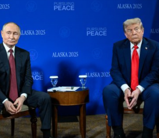 Trump asegura que la “mejor vía” para acabar la guerra en Ucrania es un acuerdo de paz con Putin